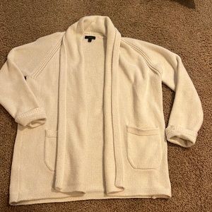 PRICE DROP: knit cardigan perfect for fall & winter, nice and cozy! Like new